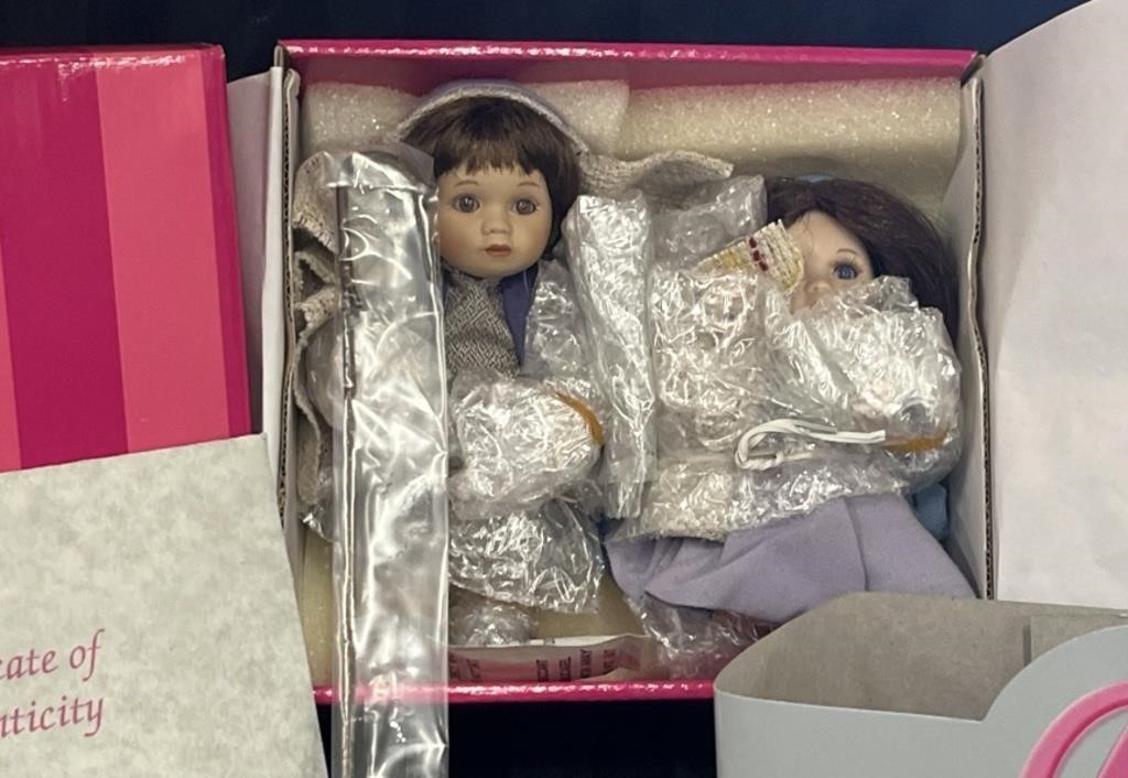 NEW Marie Osmond Peace On Earth Tiny Tot Dolls I