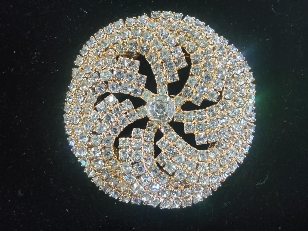 Large Vintage Brooch