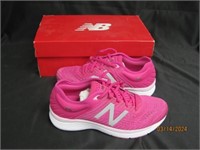 Nib New Balance Sz 5.5 Pink