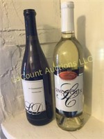 2 unopened bottles wine Simon Creek