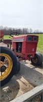 International Cadet Lawn tractor Hydro 282 as is