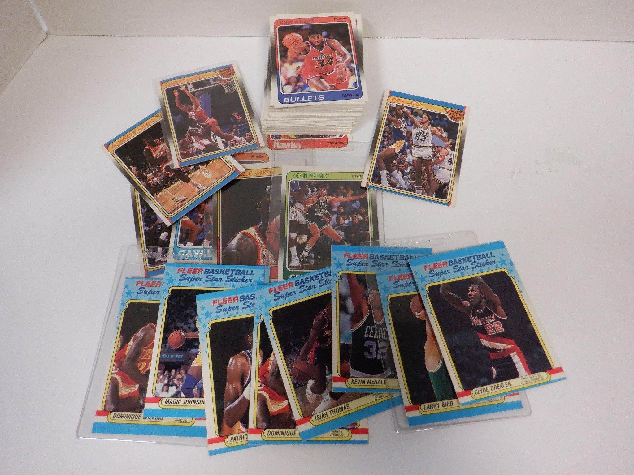 LOT OF 85 1988-89 FLEER BASKETBALL CARDS