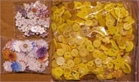 Sewing buttons: Yellow - 2 bags flower shape -