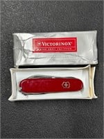 Victorinox Multi-Tool knife Huntsman Swiss Army