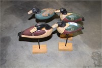 4 WOODEN DUCK ON STAND DECOY