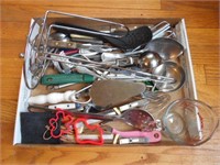 Lot of Kitchen Cooking Utensils
