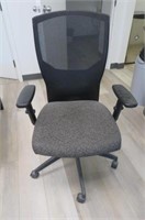 Black Mesh Back Office Chair