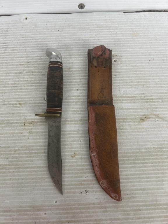 Western boulder knife with cover