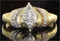 10kt Gold Marquise Diamnd Accent Estate Ring