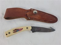 Schrader Scrimshaw fixed blade knife w/ sheath