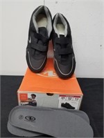 Size 13 Athletic Works shoes