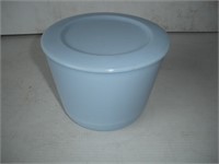 McKee Delphite Powder Blue Bowl w/ Lid 6Ó