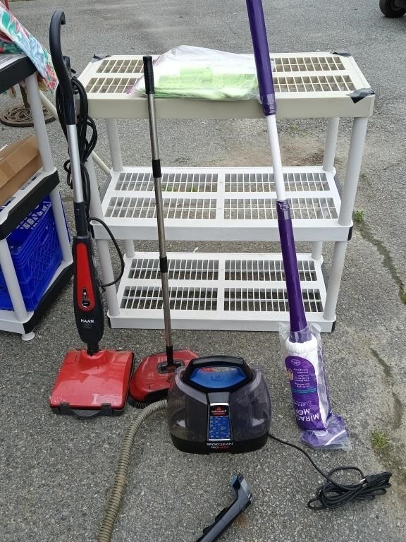 3 sweepers mops, Bissell pro clean look at