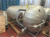 wine fermentation tank