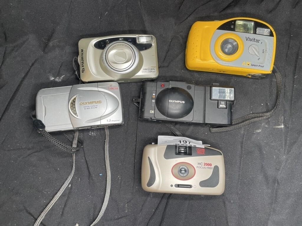 5 Vintage movie cameras
