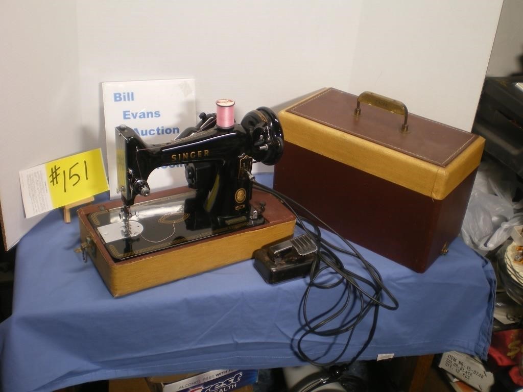 Singer 99 Sewing Machine with Case