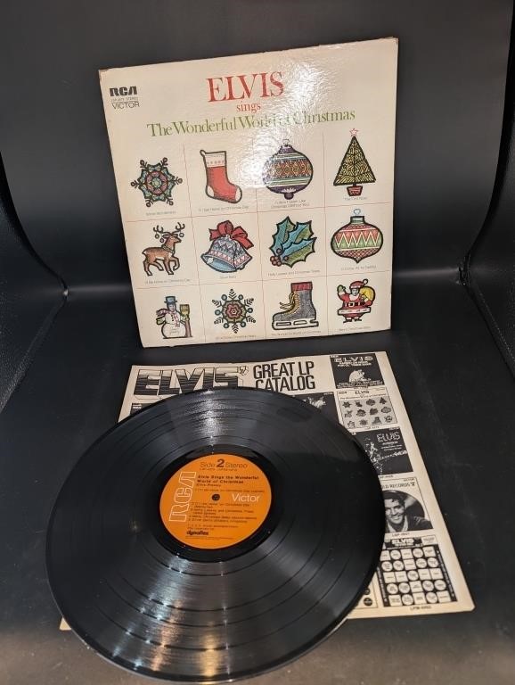 1971 Elvis Sings The Wonderful World of Christmas