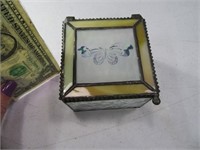J DEVLIN 3" Stained Glass Butterfly Trinket Box