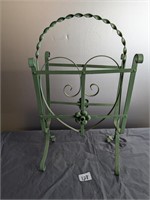 Green Metal Floral Design Magazine Rack