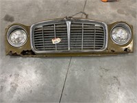 Vintage Wall Hanging Car Grill and Headlight
