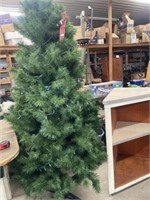 6 Foot Christmas Tree