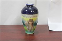 An Antique Royal Bayreuth Portrait Vase