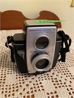 Vintage Kodak Brownie Reflex 20