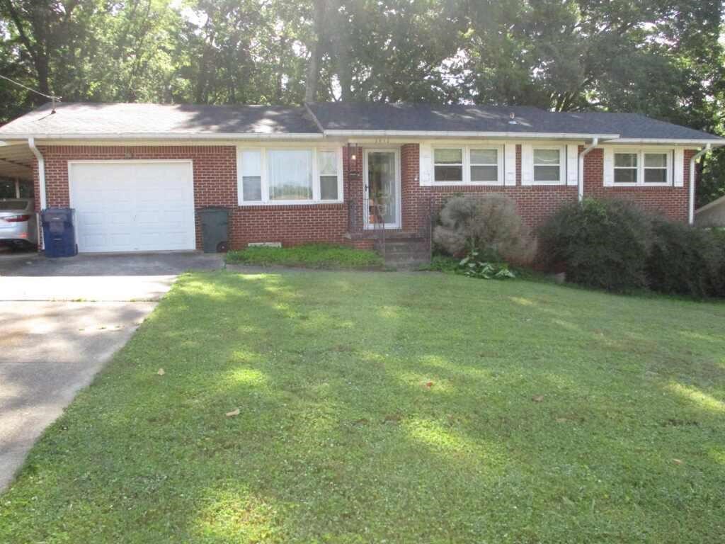 2012 Rodgers Drive, Huntsville AL 35811