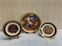 Religious Themed Gilted Plates w/Stands