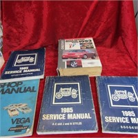 Automobile repair manual lot. Fischer body,and