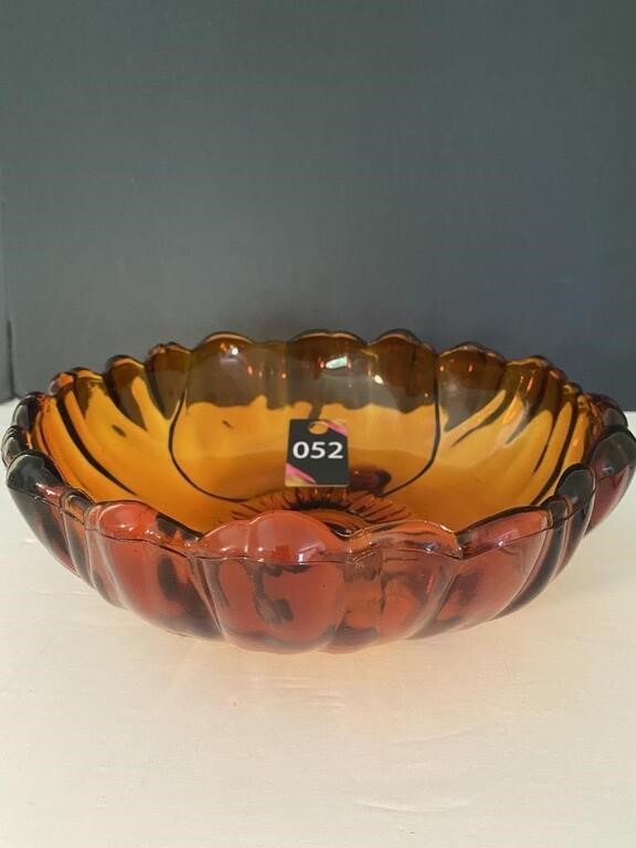 Indiana Glass Amber Sunflower Fruit Bowl