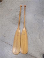 2 oars