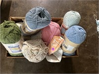 Box of Yarn looks Mostly new