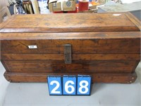 NICE REFINISHED TOOL CHEST W/  TRAY INSERT