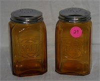 SET OF VTG BROWN GLASS S/P SHAKERS