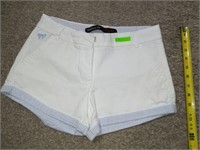 Freestyle Revolution Size 5 White Mini Shorts HB40