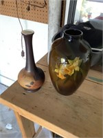 2 vases