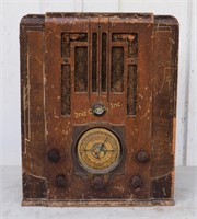 Vintage Silvertone Model 1994 Multi Band Radio