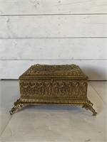 Ornate Gold Plated Treasure Box
clasp is broken