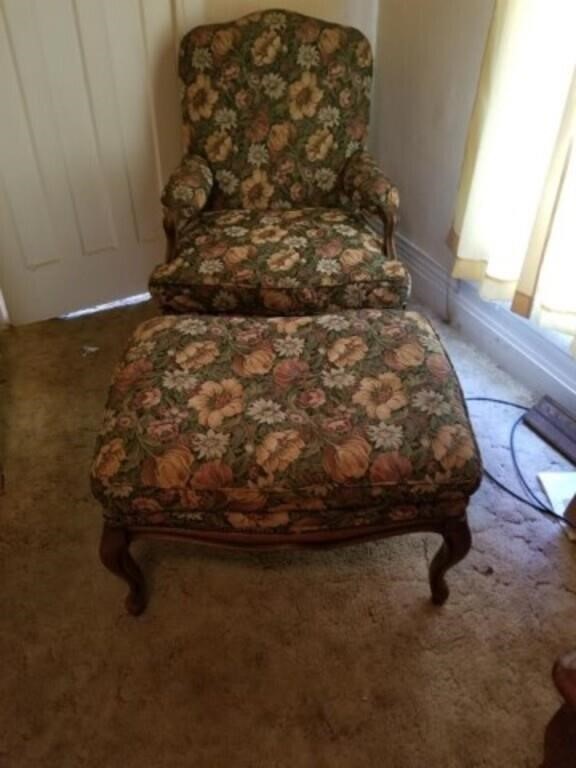 Chateau D’Ax Spa Floral Fabric Chair & Foot Rest