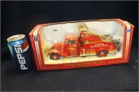 DIECAST "1934 FORD TOW TRUCK"