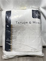 Taylor & Moxie Curtains 2 Panels 52x90in