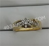 Gold Ring Marked 14kt Gold