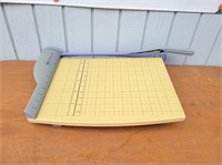 GBC ClassicCut CL310 Paper Cutter