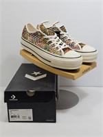 NEW - CONVERSE RUNNERS - LADIES SIZE 11