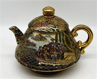 Satsuma Oriental Style Teapot