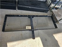 Load carrier for reese type hitch