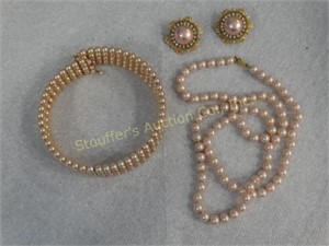 Pink faux pearl necklace & choker, clip earrings