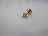 14k gold single diamond stud earring