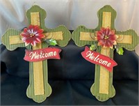 2 Welcome Cross Wall Hanging Plaques